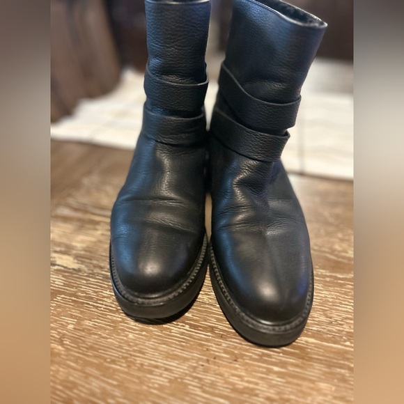 Vince Cagney sz. 6.5 Shearling Fur-Lined Leather Moto Boot. Bikercore punk goth - Picture 2 of 5